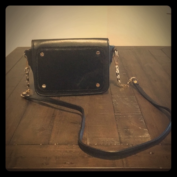 Small Black Shoulder Bag - Picture 1 of 4